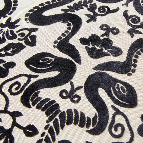 Giardino Pillow 22" - Black - Image 3